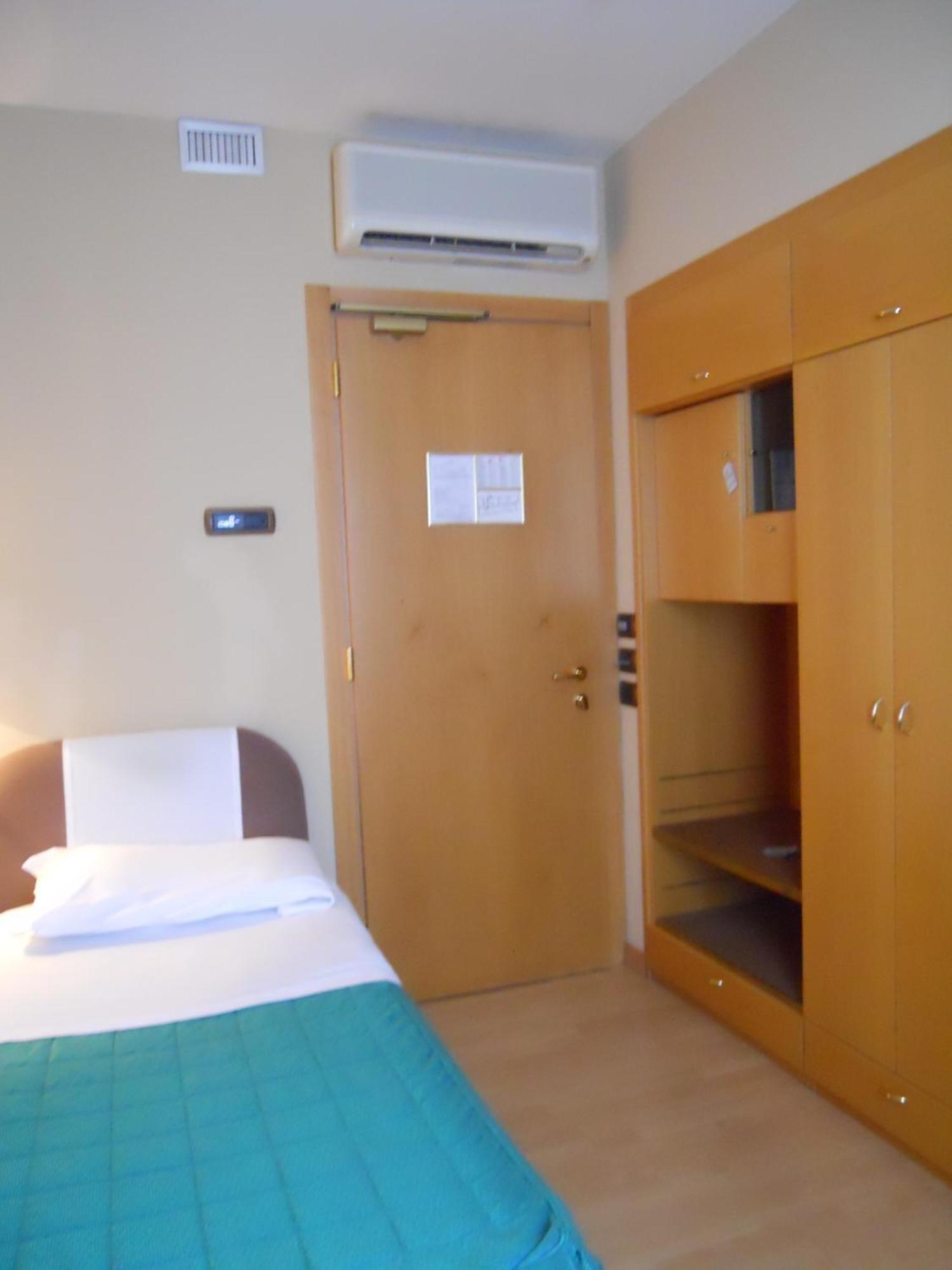 Albergo Italia Urbino Ngoại thất bức ảnh