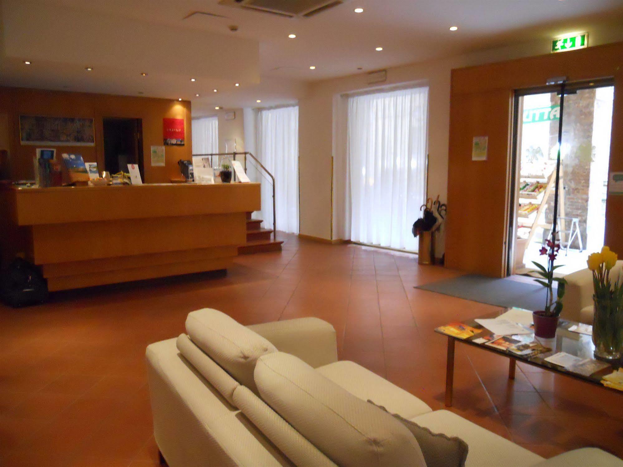 Albergo Italia Urbino Ngoại thất bức ảnh
